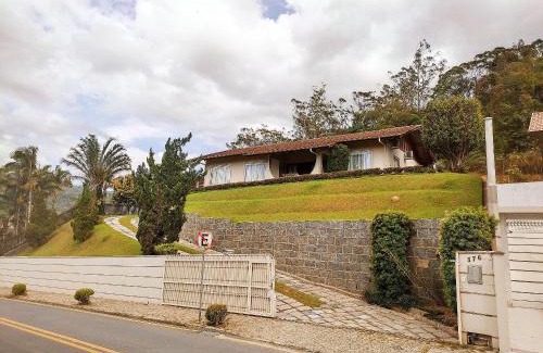 Pomerode Apartment | Casa Central com Vista Exclusiva