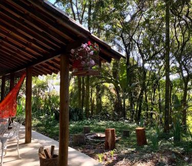 Nova Lima House | Casa charmosa em condomínio arborizado
