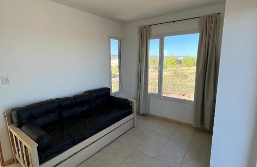 Picun Leufu Department House | Casa Chocón Medio Villa de Playa