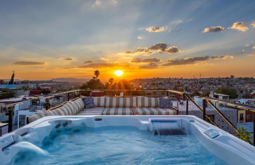 Zona Centro House | Casa Cielo, 4-Story Luxury Home with Rooftop Hot Tub & AC