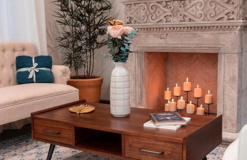 Zona Centro House | Casa Cielo, 4-Story Luxury Home with Rooftop Hot Tub & AC