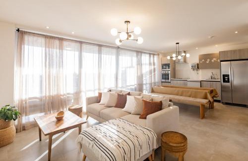 Las Escobas del Venado Apartment | Casa Clara at Blue Venao Resort with Ocean View