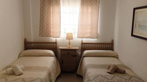 Valle de Abdalagis House | Casa Clara, Caminito de Rey