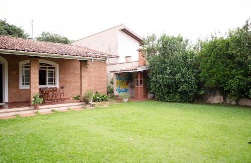 Aguas da Prata House | Casa com jardim e churrasqueira em Águas da Prata