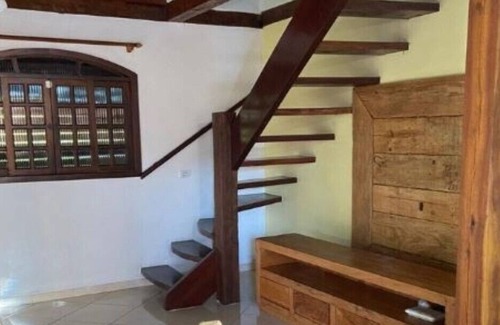 Sao Pedro House | Casa com Piscina 200m da Praia do Portinho