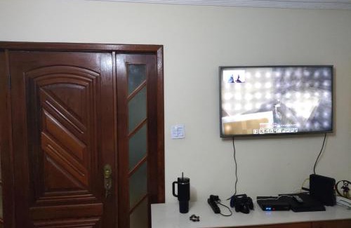 Macae House | CASA COM PISCINA CENTRO MACAé PERTO DE TUDO