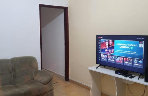 Aviacao House | Casa com piscina para temporada em Praia Grande