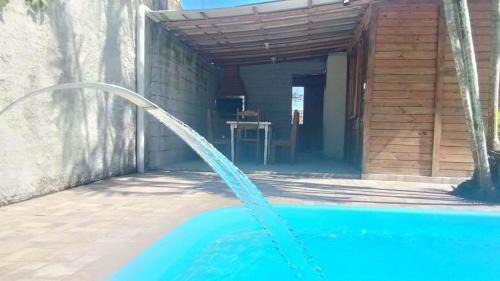 Matinhos House | Casa com Piscina Tv e Wi-fi, pertinho do Mar