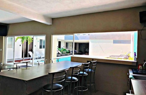 Oaxtepec House | Casa con 11 habitaciones para 30 personas / Alberca con caldera