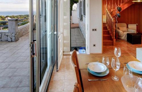 Sant Cebria de Vallalta House | Casa con piscina privada