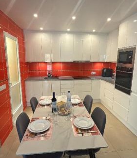 San Miguel de Salinas Villa | Casa con piscina