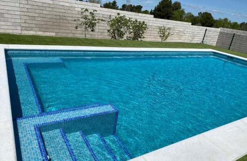 Fuentiduena de Tajo House | Casa con piscina, Villa Alarilla