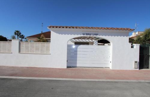 Riumar House | Casa con Piscina Privada Cerca del Mar, Mascotas Bienvenidas, WiFi Gratis, Playa para Perros - ES-184-39