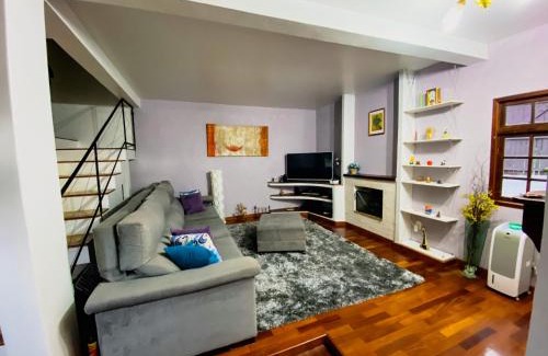 Carapicuiba House | Casa confortável com churrasqueira na Granja Viana