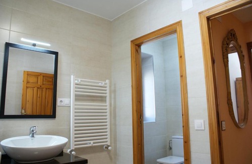Boca de Huergano House | Casa Crescente