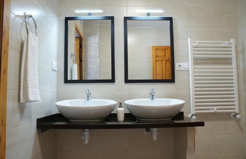 Boca de Huergano House | Casa Crescente