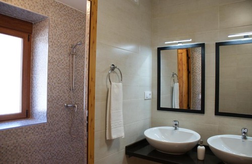 Boca de Huergano House | Casa Crescente