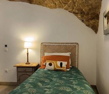 Setenil de las Bodegas House | Casa Cueva La Luna