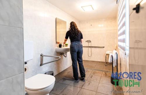 Praia da Vitoria House | Casa da Avó Natal