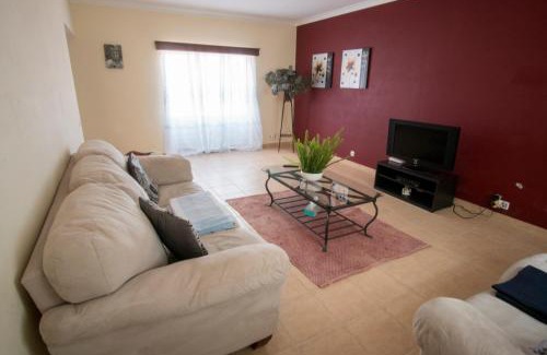 Angra do Heroismo House | Casa da Carmita