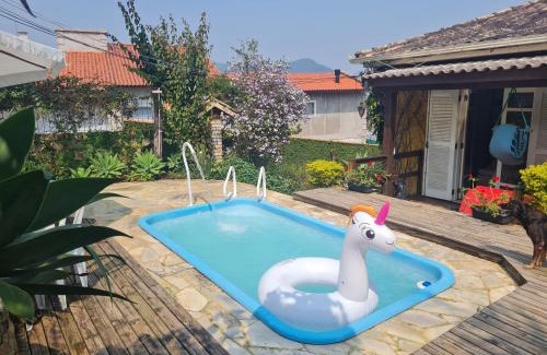 Saco Grande House | Casa da Rosa hospedagem em Florianópolis