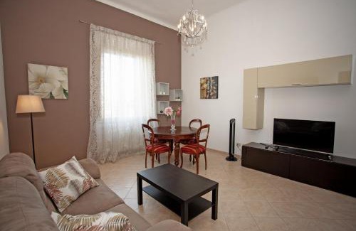 Livorno Apartment | Casa Dafne