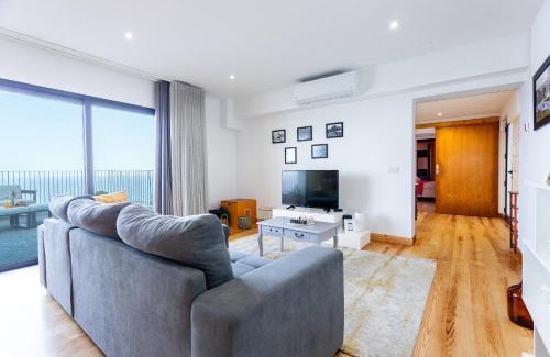 Porto Moniz Villa | Casa das Escaleiras by Atlantic Holiday