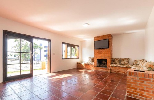 Torres House | Casa de 5 dormitórios com Piscina