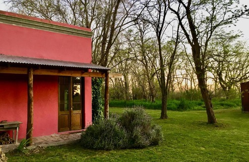 Partido de Las Flores House | Casa de Campo La Colorada