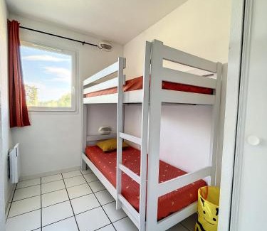 Saint-Saturnin-les-Avignon House | Casa De Provence