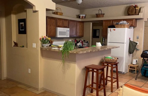 Mesilla Park House | "Casa de Maíz" centrally located - close to NMSU