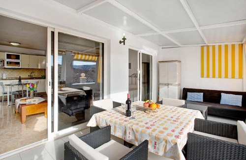 Mogan Apartment | Casa de Maria Rosa