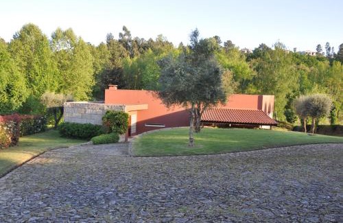 Refojos de Basto House | Casa de Outeiro