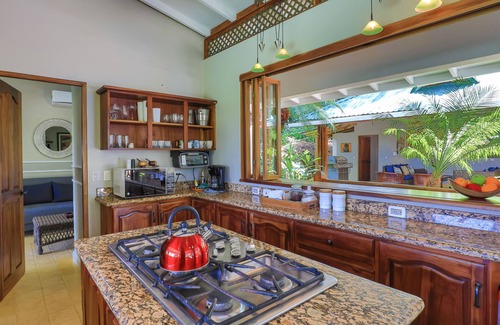 Portalon Villa | Casa de Paz - Portasol Living