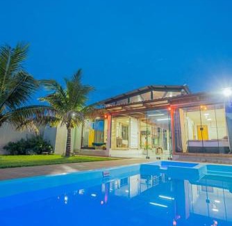 Cuiaba House | Casa de temporada container 1,5 Km da Praca