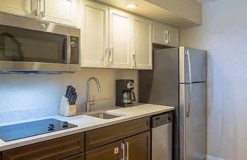 Ormond Shores Condo | Casa Del Mar Beach Resort-one bedroom oceanfront