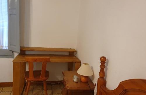 Marca House | Casa del Priorat "Ca La María"
