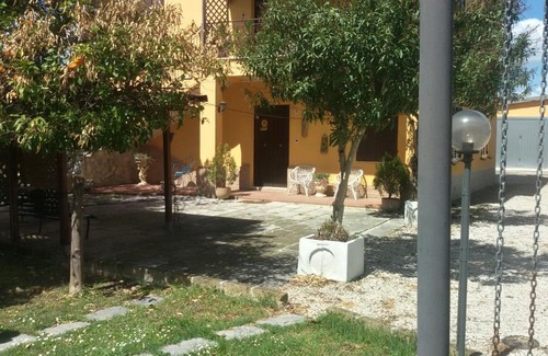 Mosciano Sant'Angelo Apartment | Casa di campagna