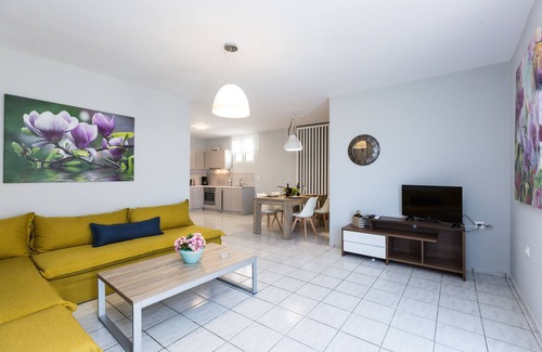 Perama House | Casa Di Kasapa appartment