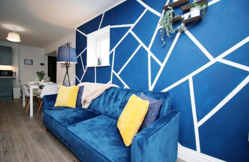 Cathays Apartment | Casa di pietra - Cardiff City centre apartment with patio, Free private parking