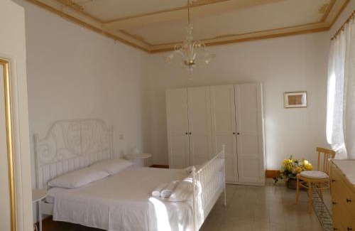 Sonnino Apartment | Casa Diamanti-Fox 33 Via Guglielmo Marconi
