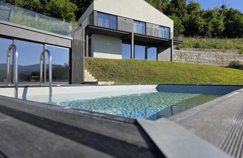Vila House | Casa do Barbeiro - View of the River Minho