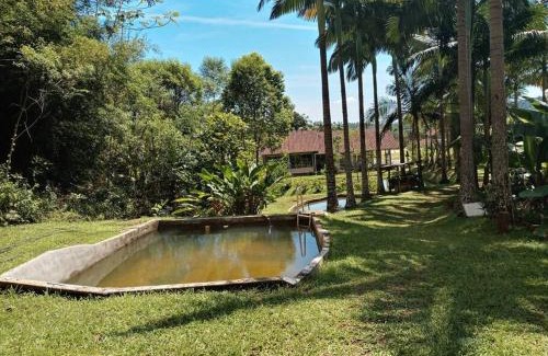 Guaramirim House | casa do lago, paz e sossego.