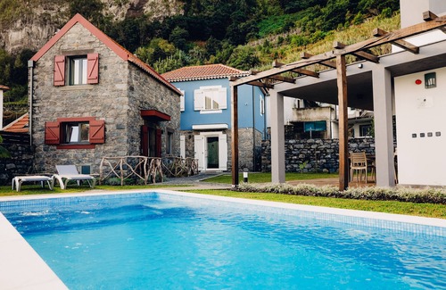 Porto Moniz Villa | Casa do Mar - Casas Calhau Miúdo