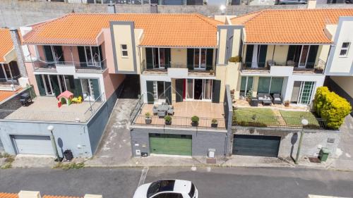 Santo Antonio Villa | Casa do Pico by GALMI