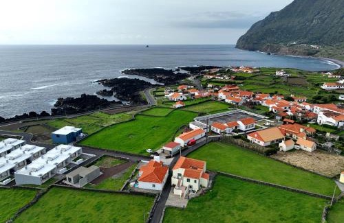 Lajes das Flores House | Casa do Sol Posto