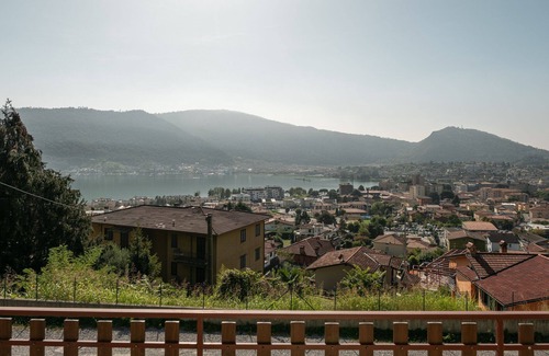 Sarnico Apartment | Casa Dolce Casa - Two Bedroom Apartment, Sleeps 3