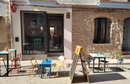 Valderrobres Apartment | Casa Don Pelayo Boutique Apartments & Café
