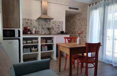 Valderrobres Apartment | Casa Don Pelayo Boutique Apartments & Café
