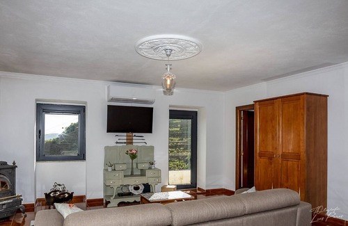 Santa Marta de Penaguiao House | Casa dos Bardos - Alto Douro Wine Region